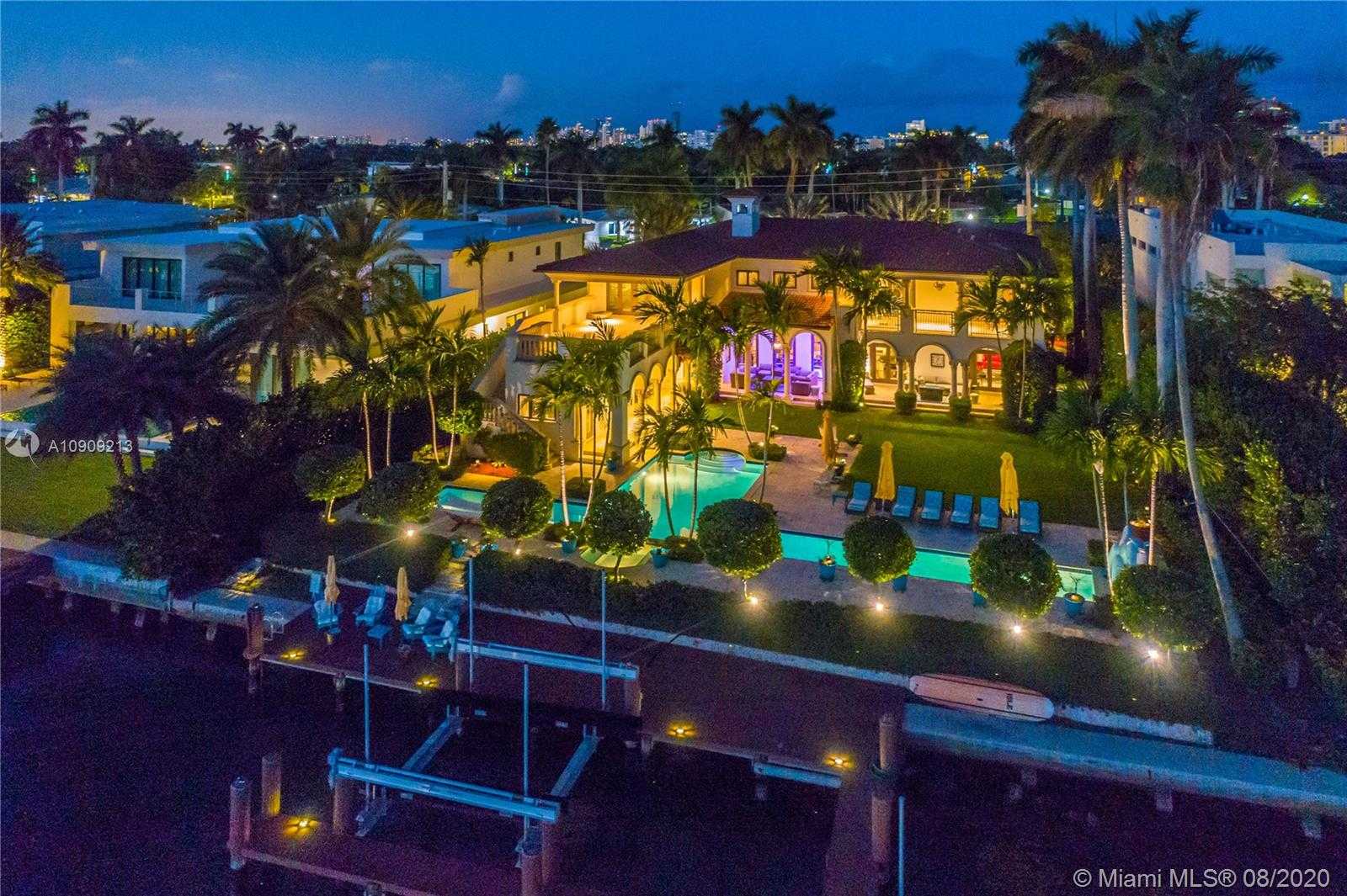 Small Image of 9440 WEST BROADVIEW DR, Bay Harbor Islands Number 73