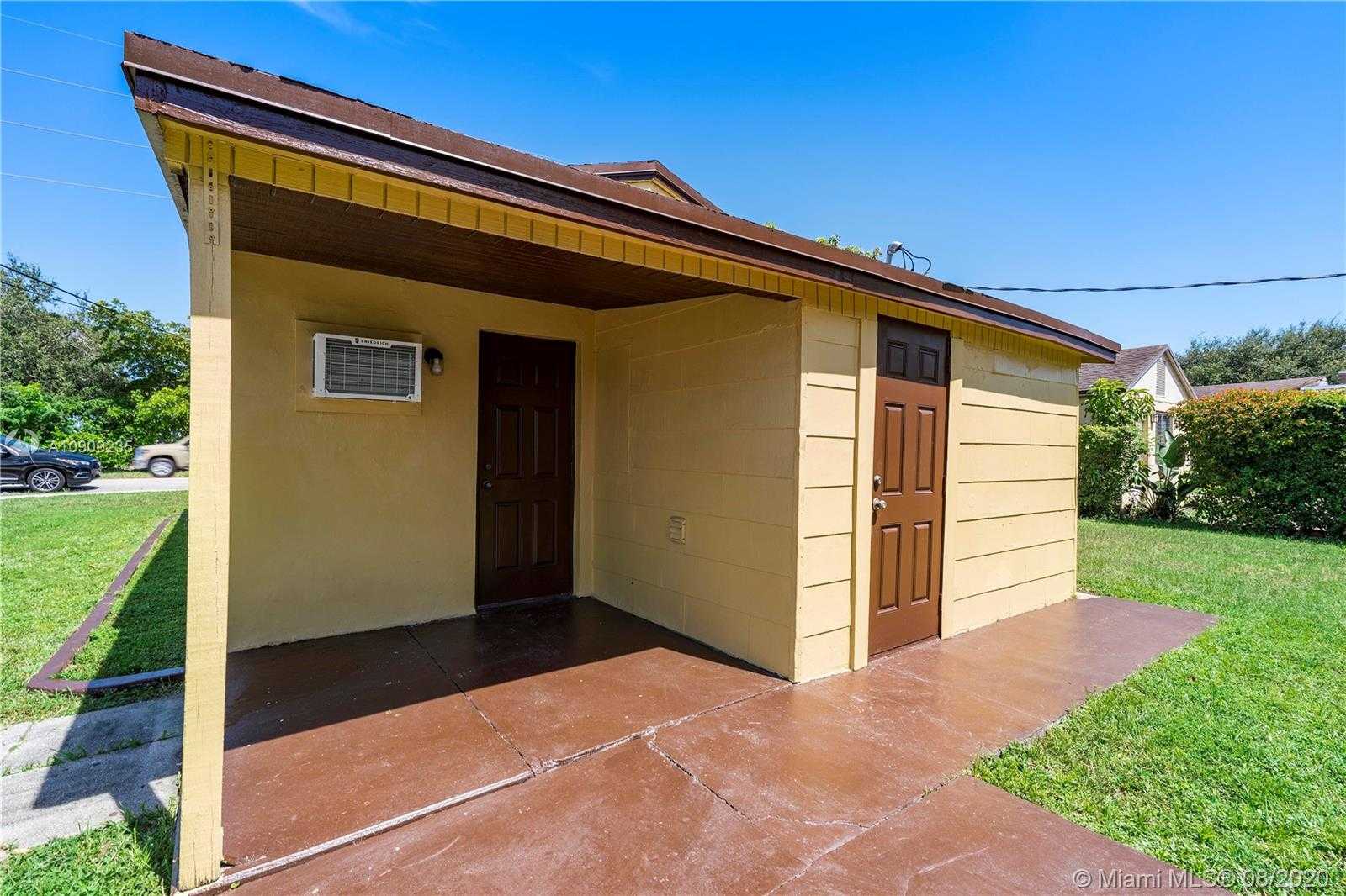 Small Image of 114 NORTH 56TH AVE, Hollywood Number 6