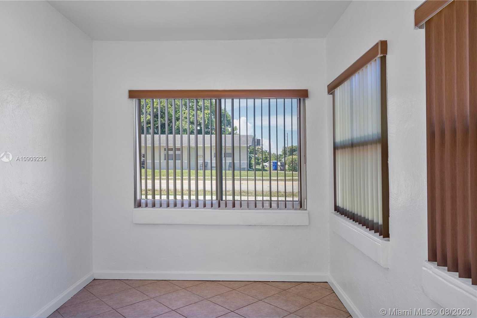 Small Image of 114 NORTH 56TH AVE, Hollywood Number 9