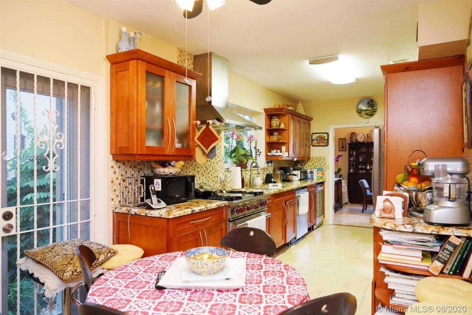 Small Image of 1775 WEST 24TH ST, Miami Beach Number 22