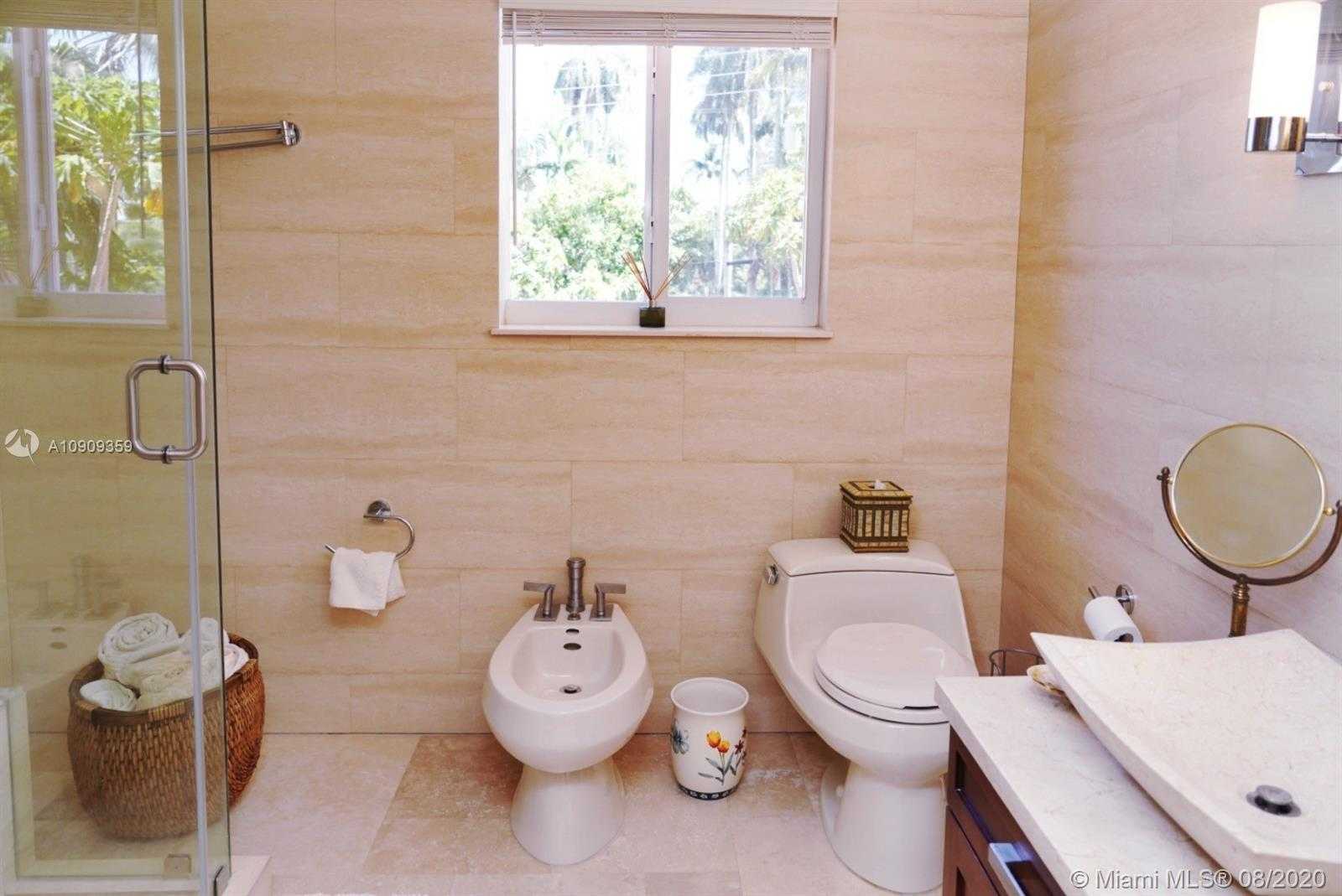 Small Image of 1775 WEST 24TH ST, Miami Beach Number 26