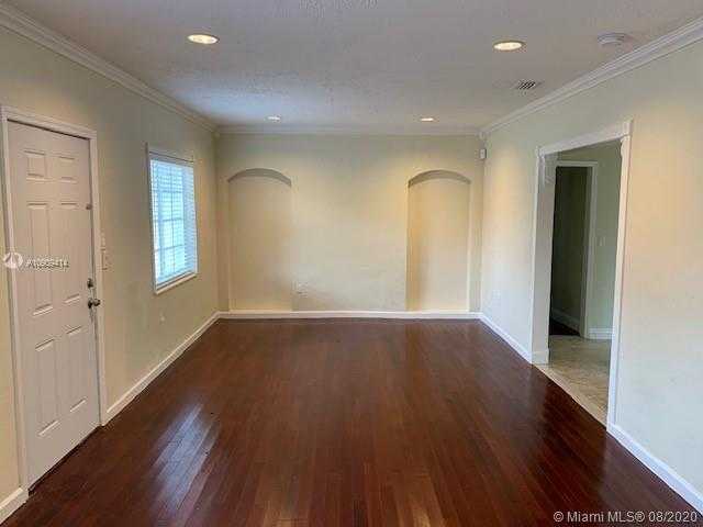 Small Image of 142 NORTH WEST 103RD ST, Miami Shores Number 5