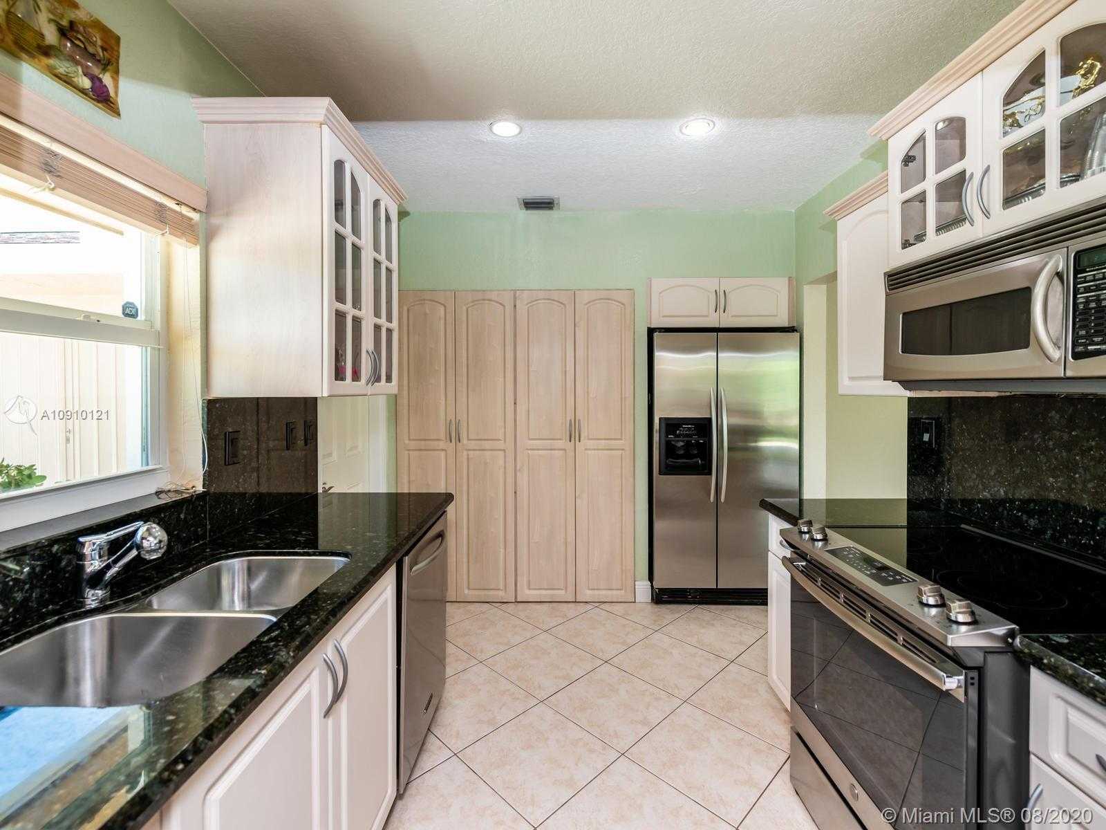 Small Image of 6205 WHITE OAK LN, Tamarac Number 36