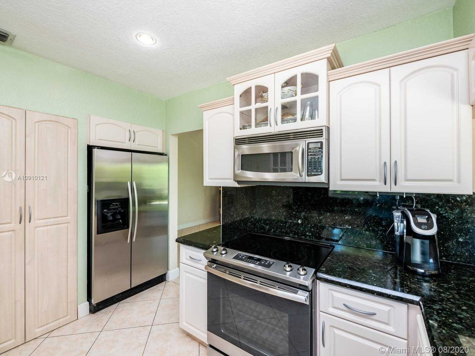 Small Image of 6205 WHITE OAK LN, Tamarac Number 38