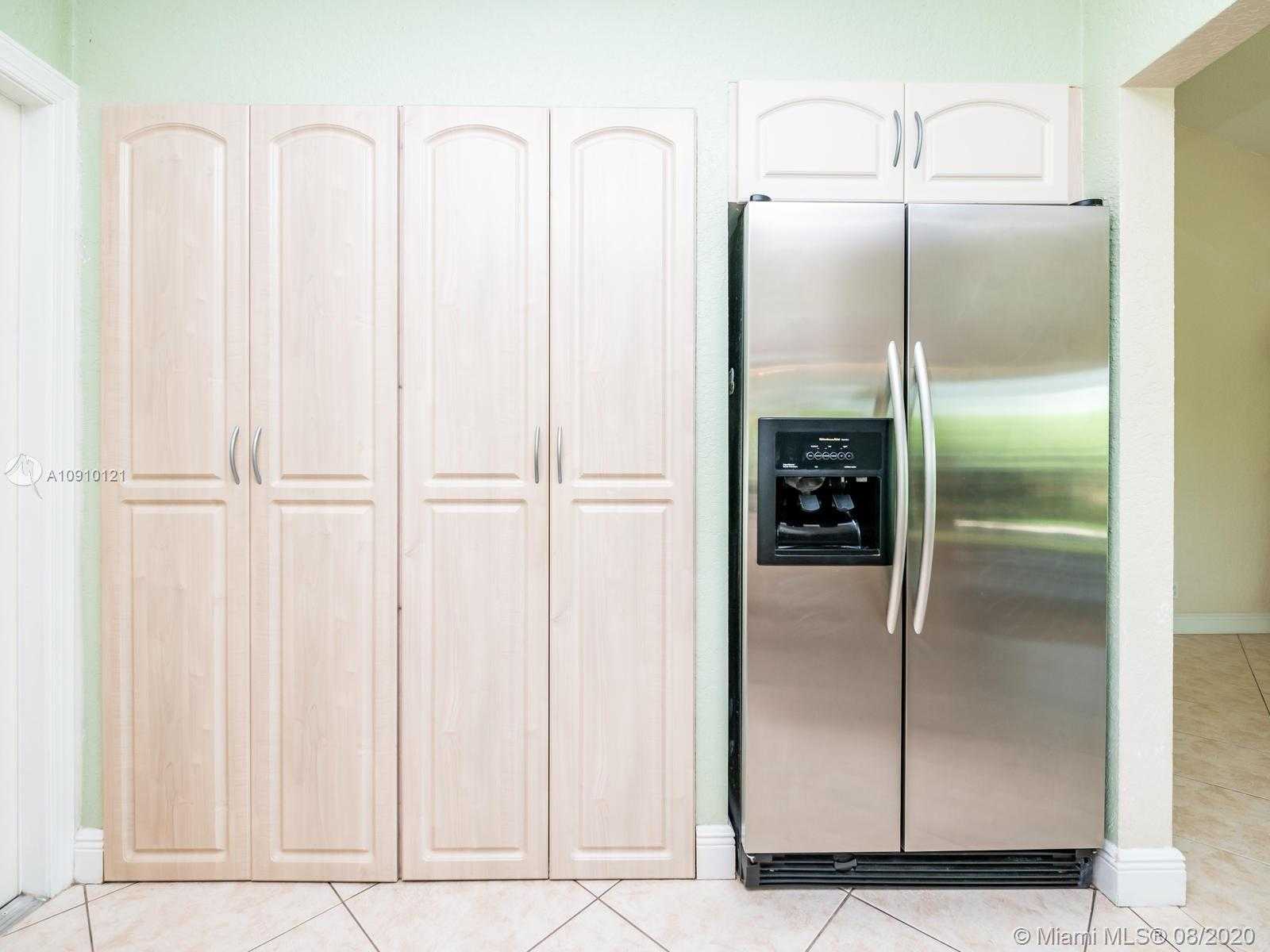 Small Image of 6205 WHITE OAK LN, Tamarac Number 39
