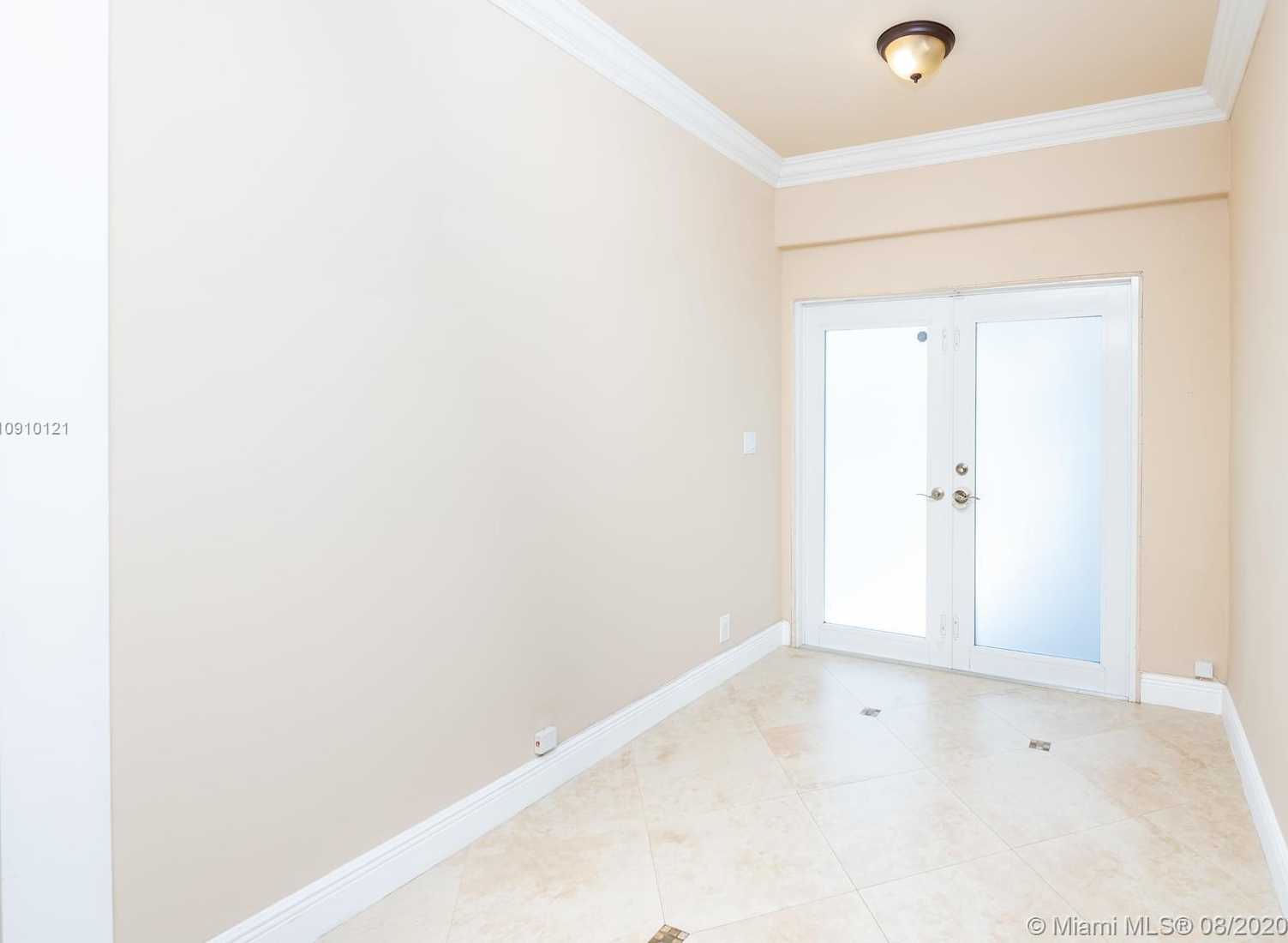 Small Image of 6205 WHITE OAK LN, Tamarac Number 40