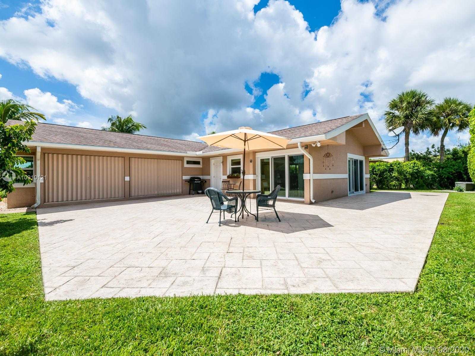 Small Image of 6205 WHITE OAK LN, Tamarac Number 54