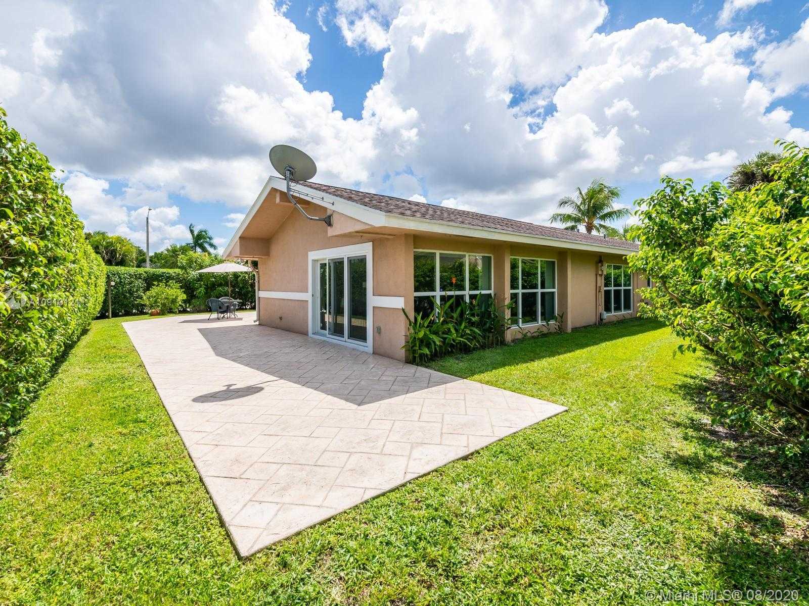 Small Image of 6205 WHITE OAK LN, Tamarac Number 59