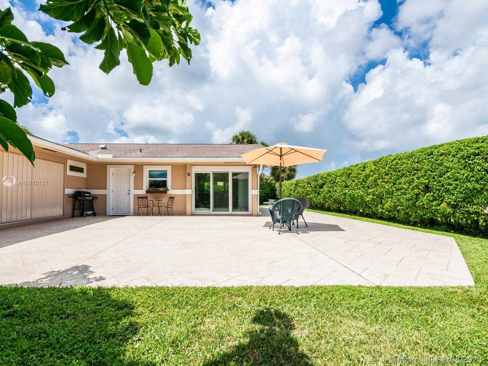 Small Image of 6205 WHITE OAK LN, Tamarac Number 68