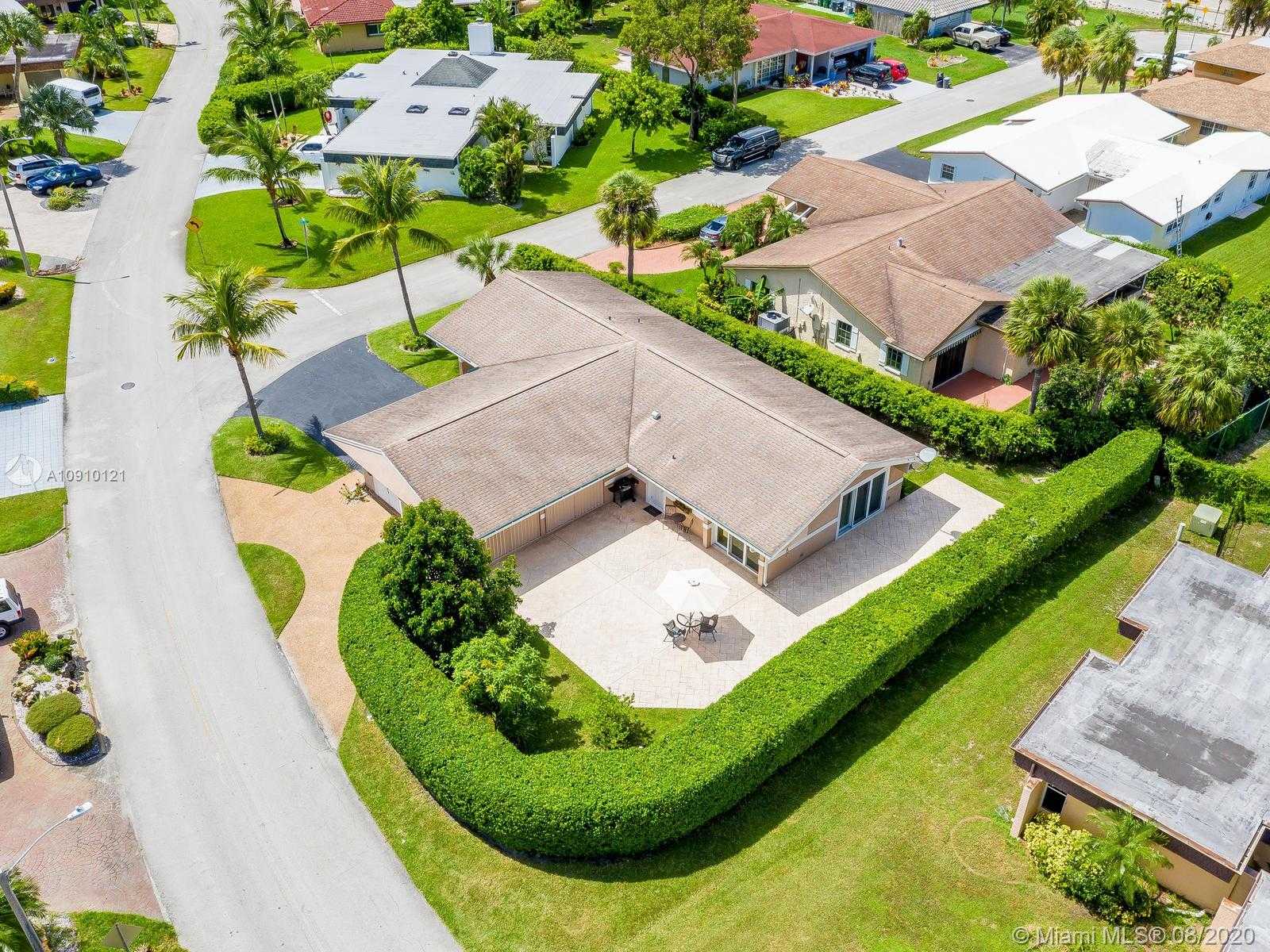 Small Image of 6205 WHITE OAK LN, Tamarac Number 72