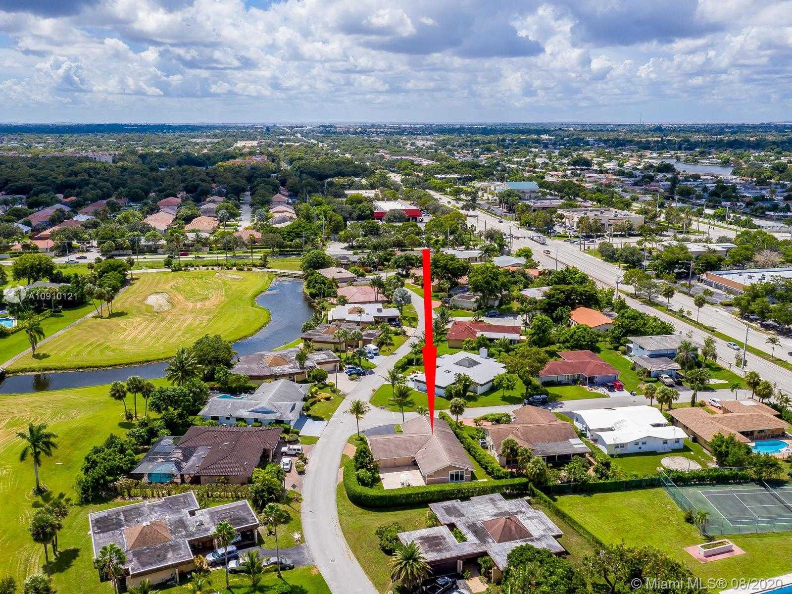 Small Image of 6205 WHITE OAK LN, Tamarac Number 82