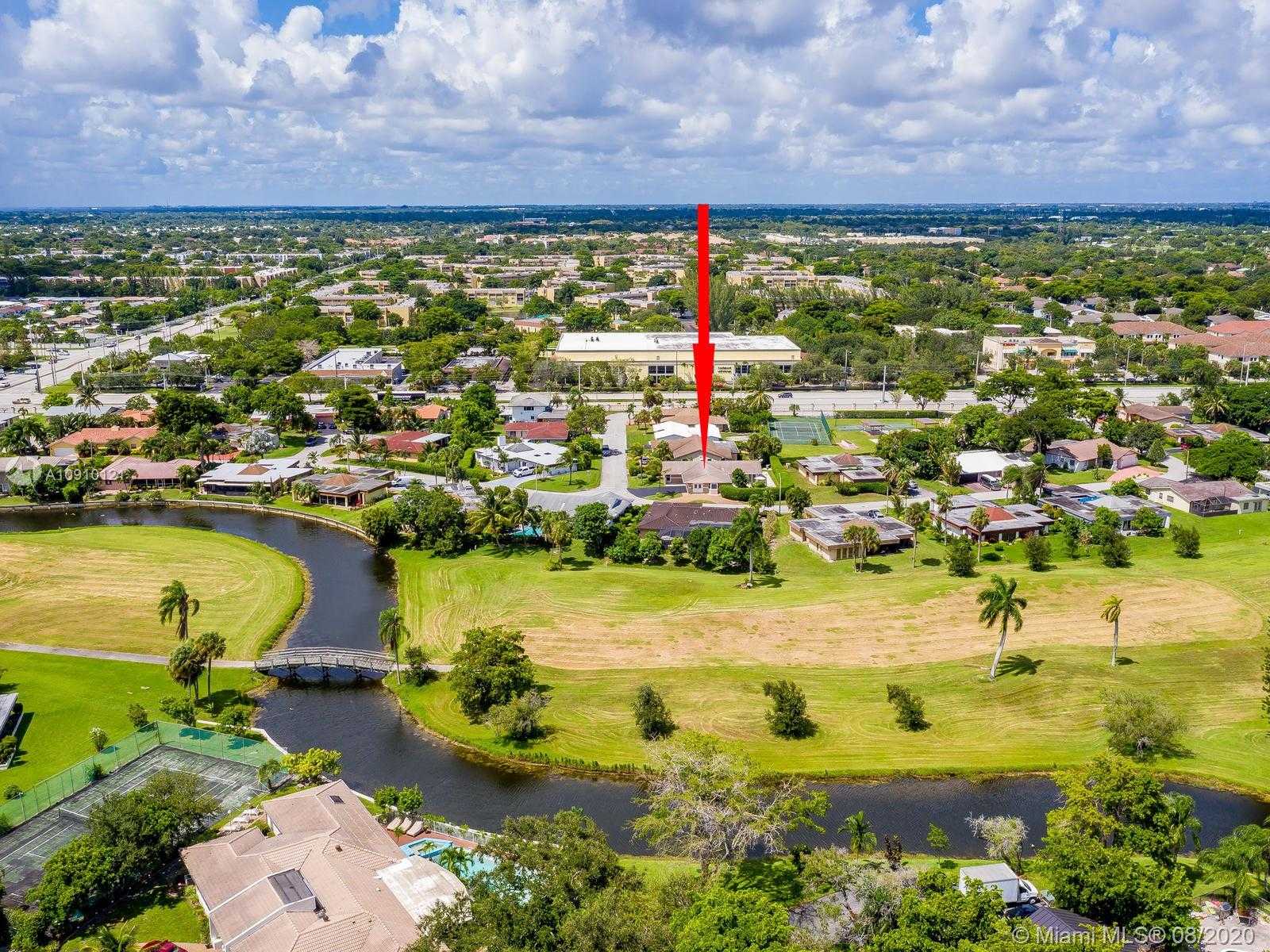 Small Image of 6205 WHITE OAK LN, Tamarac Number 84