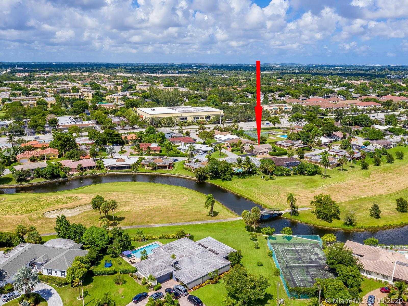 Small Image of 6205 WHITE OAK LN, Tamarac Number 85