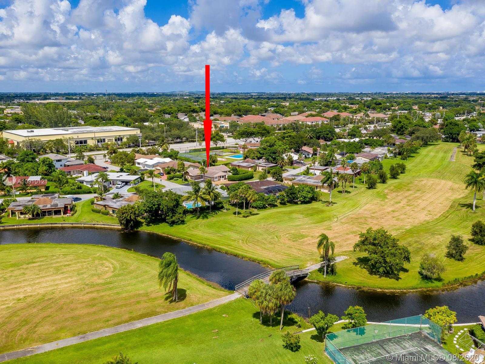 Small Image of 6205 WHITE OAK LN, Tamarac Number 86