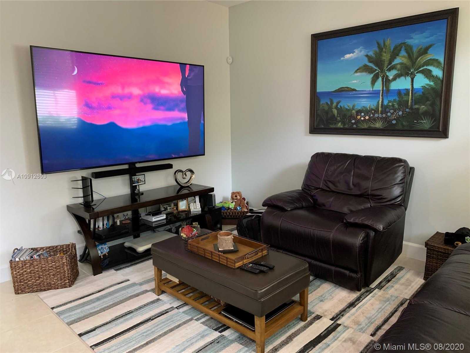 Small Image of 4907 NORTH WEST 59TH ST, Tamarac Number 2