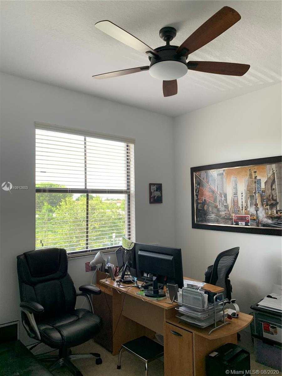Small Image of 4907 NORTH WEST 59TH ST, Tamarac Number 25