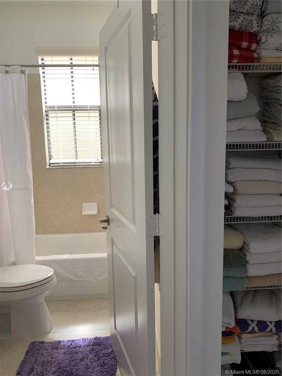 Small Image of 4907 NORTH WEST 59TH ST, Tamarac Number 27