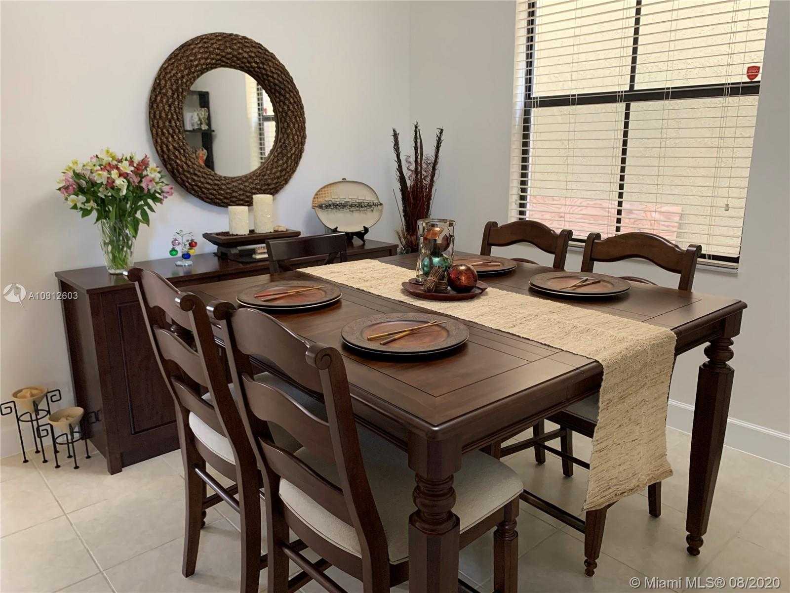 Small Image of 4907 NORTH WEST 59TH ST, Tamarac Number 3