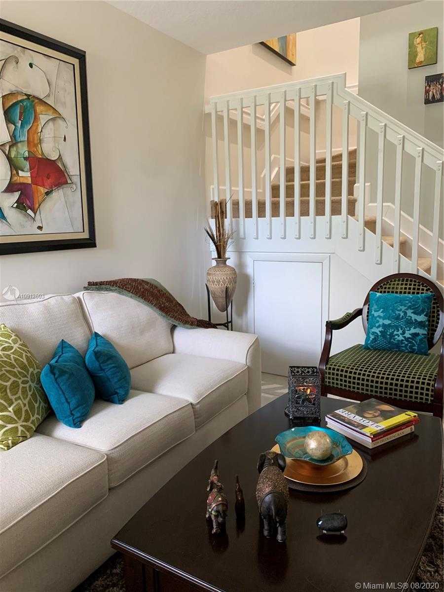 Small Image of 4907 NORTH WEST 59TH ST, Tamarac Number 4