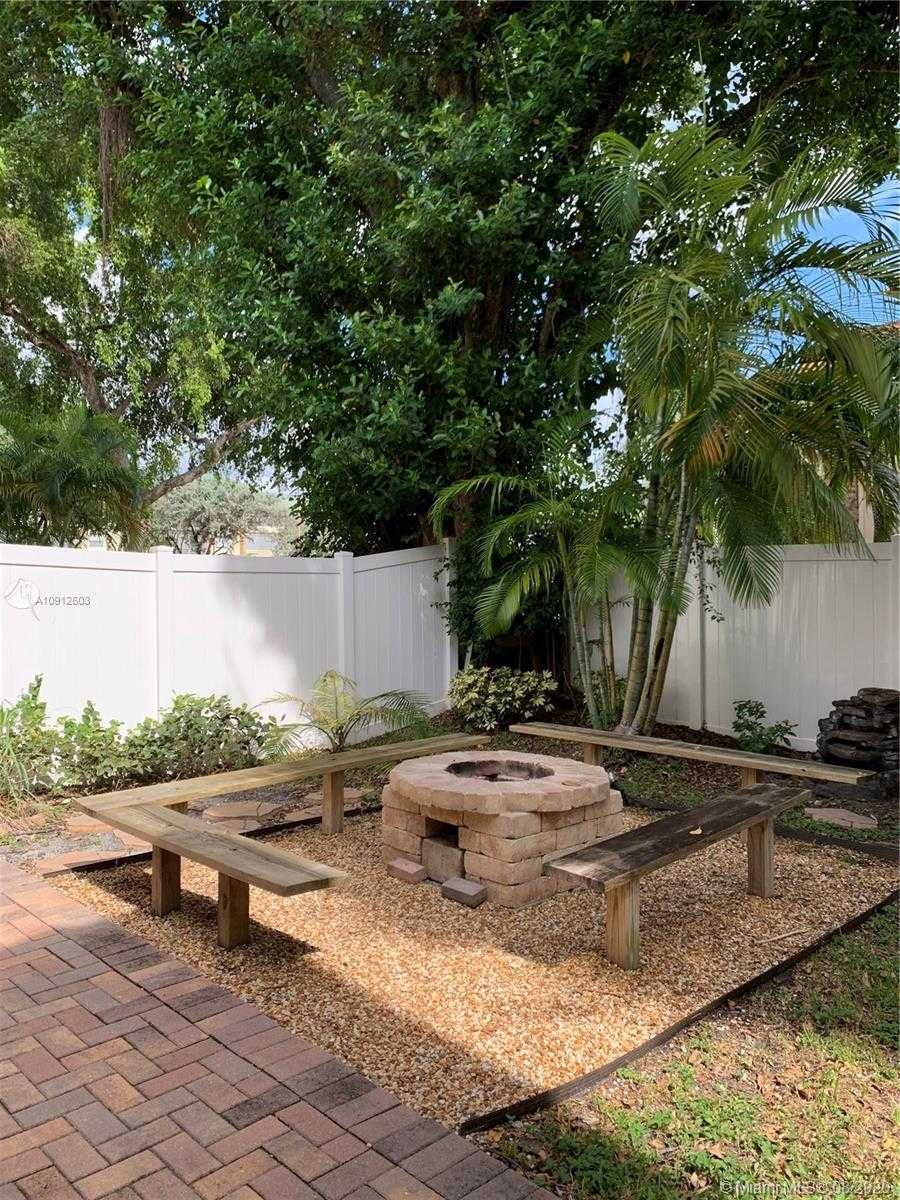 Small Image of 4907 NORTH WEST 59TH ST, Tamarac Number 7