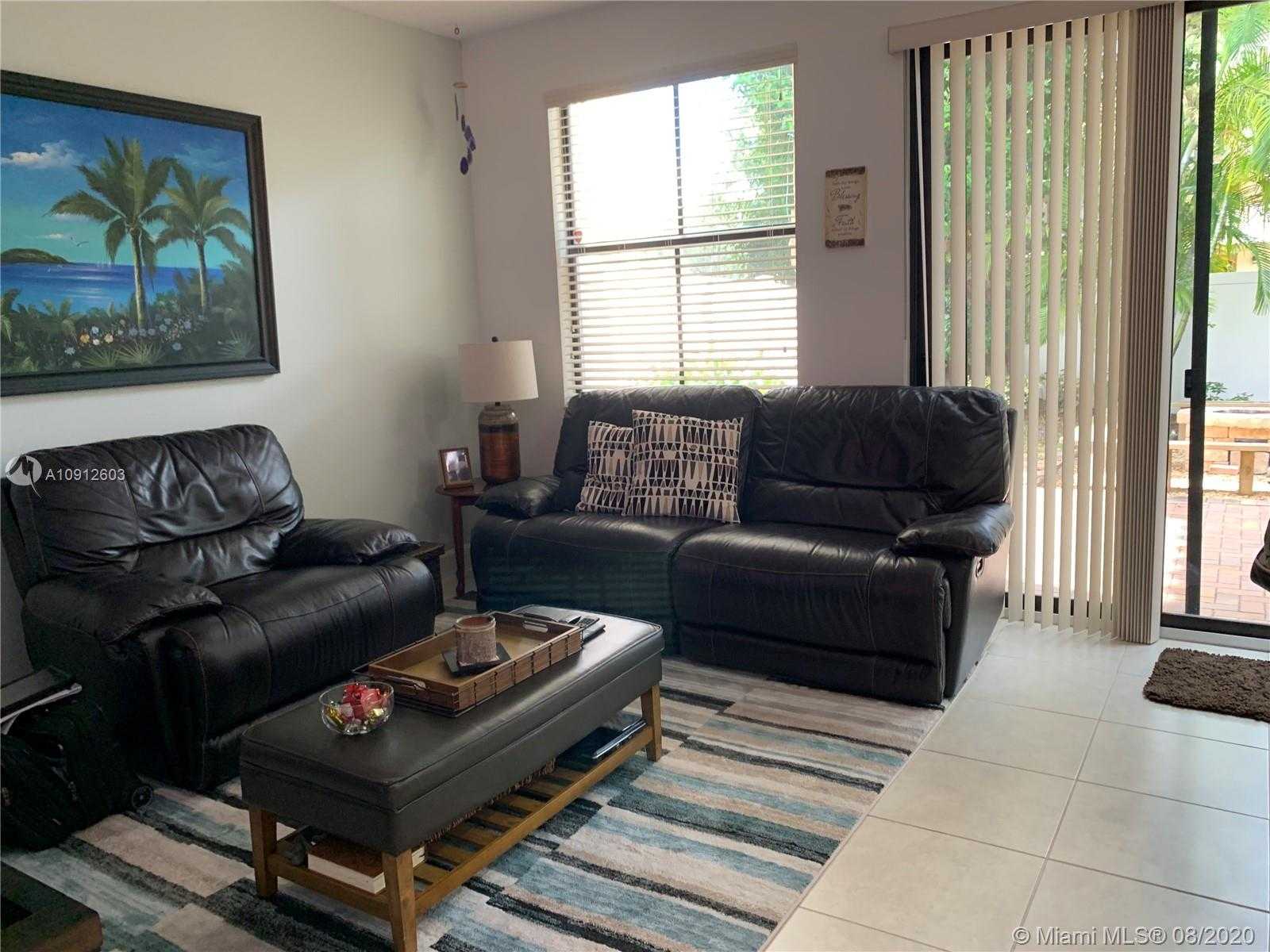 Small Image of 4907 NORTH WEST 59TH ST, Tamarac Number 9