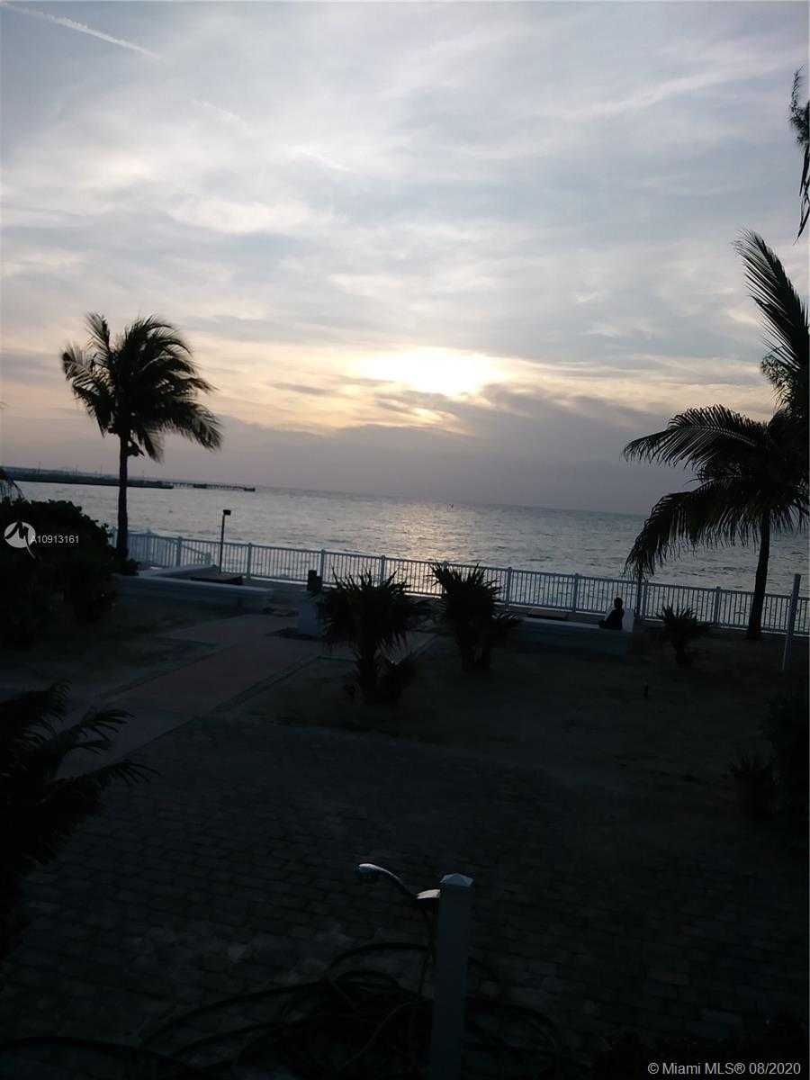 Small Image of 200 Ocean Ln Dr, Key Biscayne, FL 33149, USA Number 16