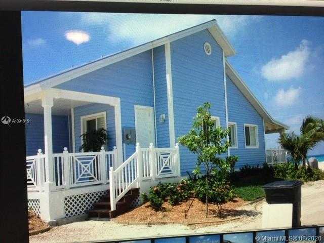 Small Image of 200 Ocean Ln Dr, Key Biscayne, FL 33149, USA Number 2