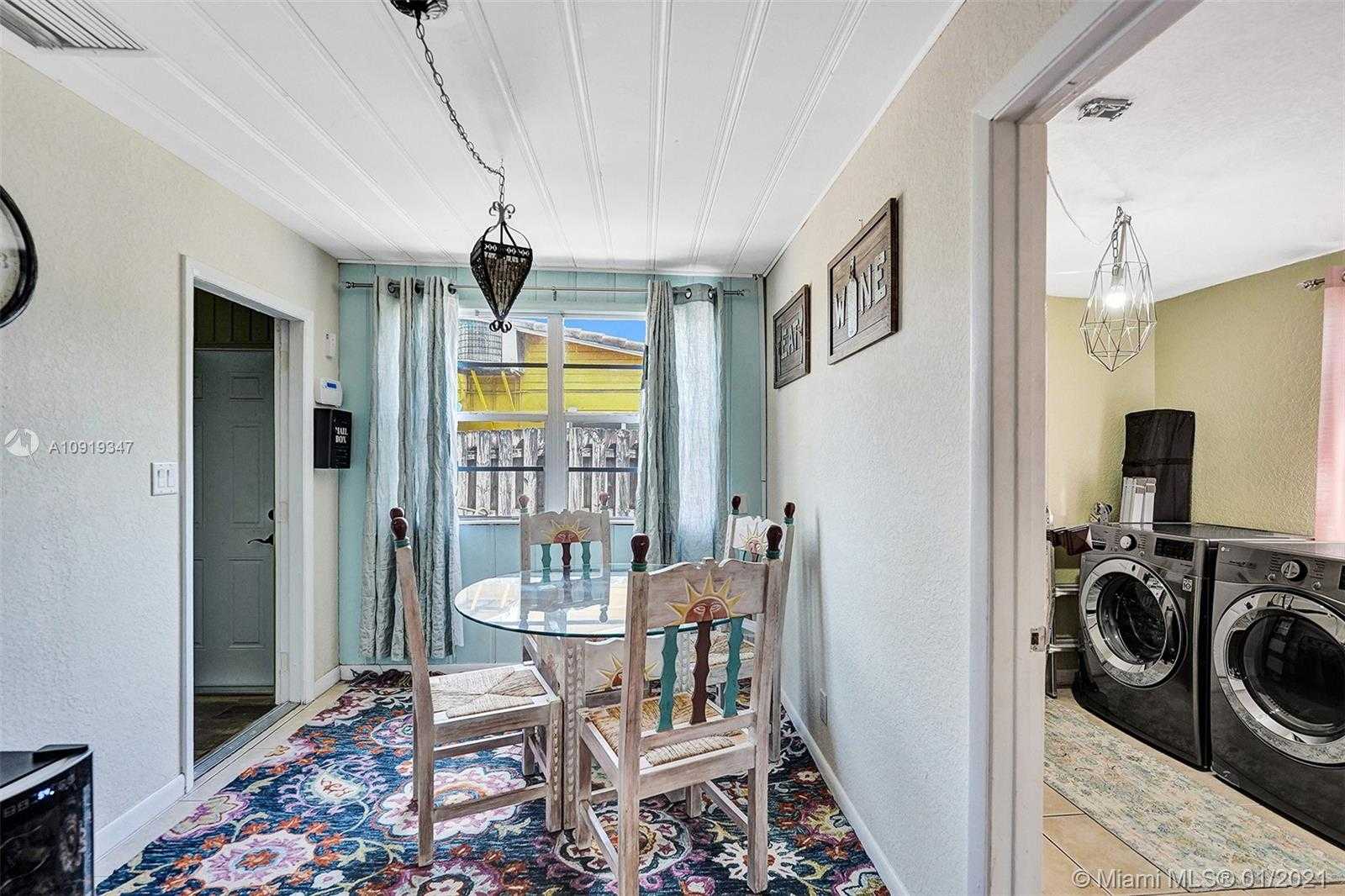 Small Image of 2700 NORTH EAST 8TH TER, Pompano Beach Number 14
