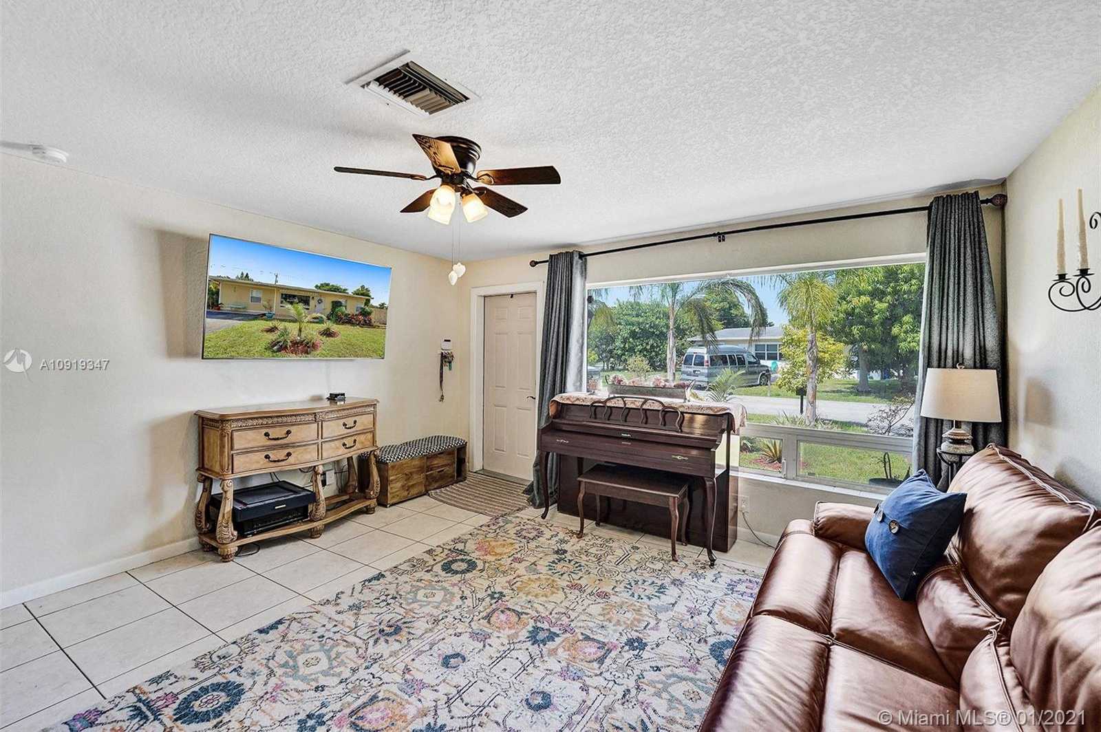 Small Image of 2700 NORTH EAST 8TH TER, Pompano Beach Number 7