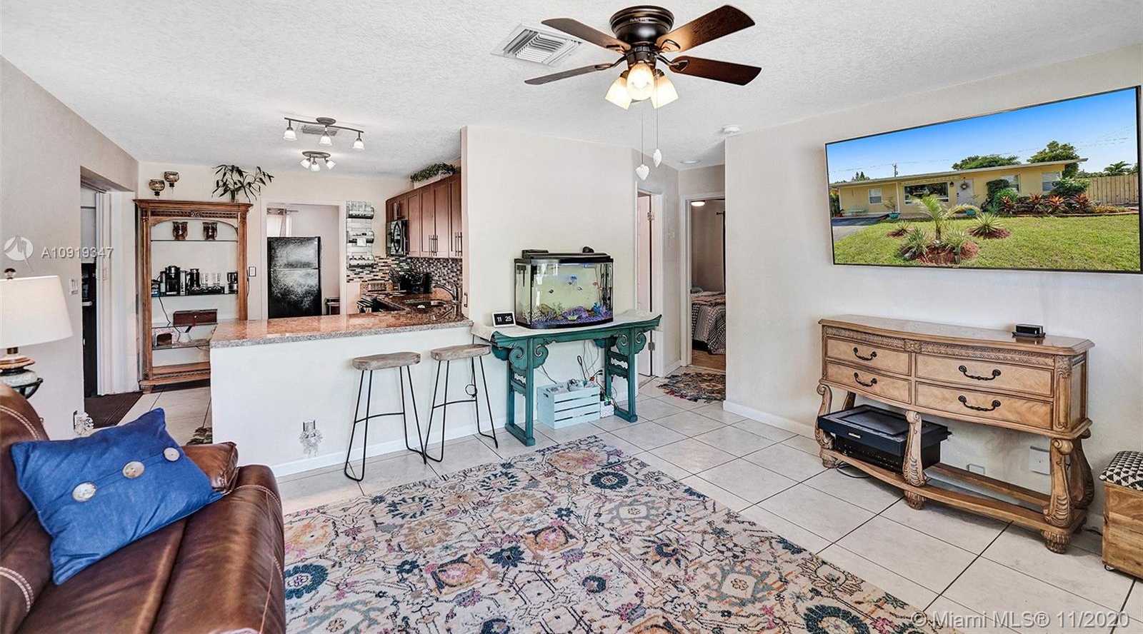Small Image of 2700 NORTH EAST 8TH TER, Pompano Beach Number 8