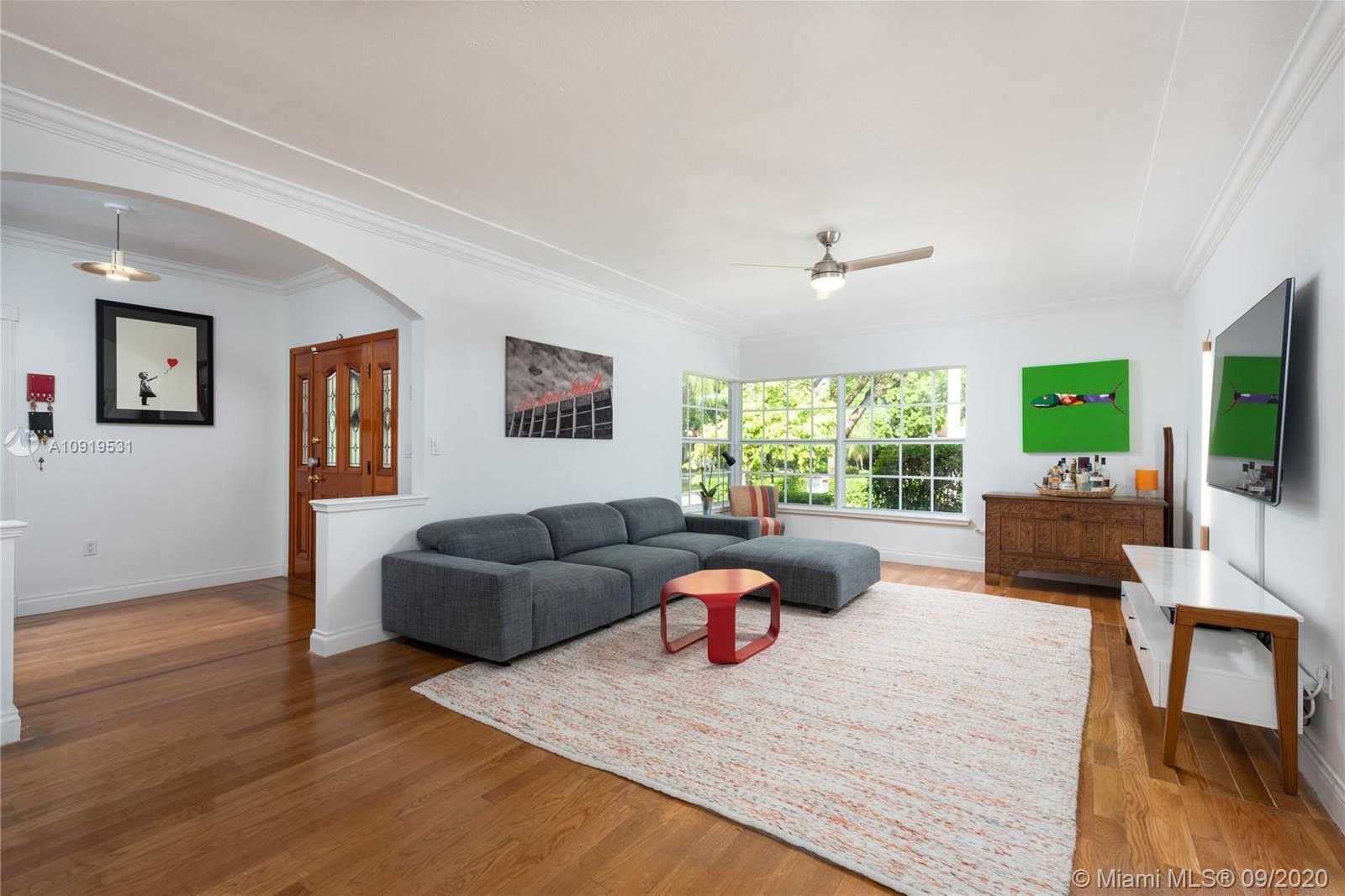 Small Image of 1502 GRANADA BLVD, Coral Gables Number 11