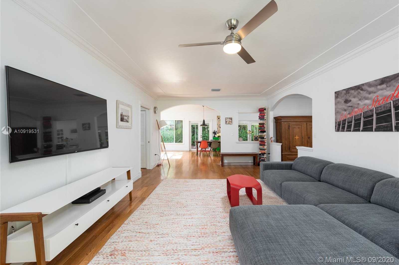 Small Image of 1502 GRANADA BLVD, Coral Gables Number 12