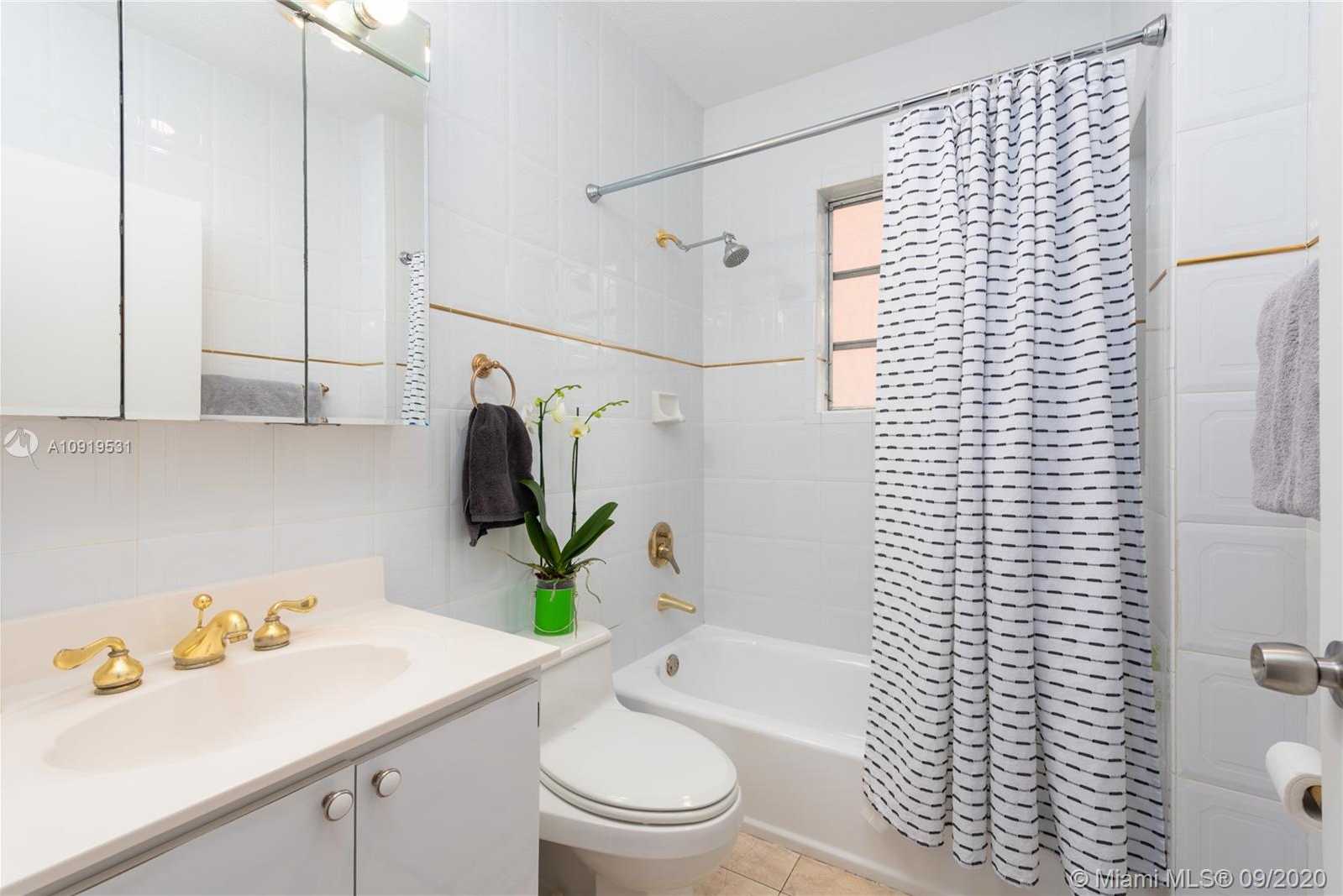 Small Image of 1502 GRANADA BLVD, Coral Gables Number 18
