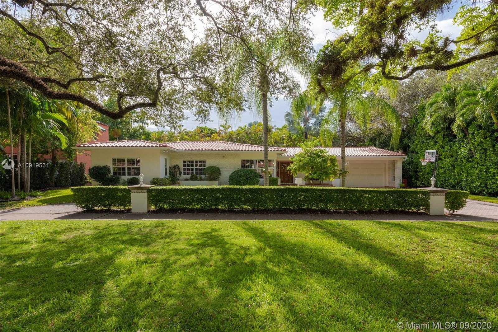 Small Image of 1502 GRANADA BLVD, Coral Gables Number 24