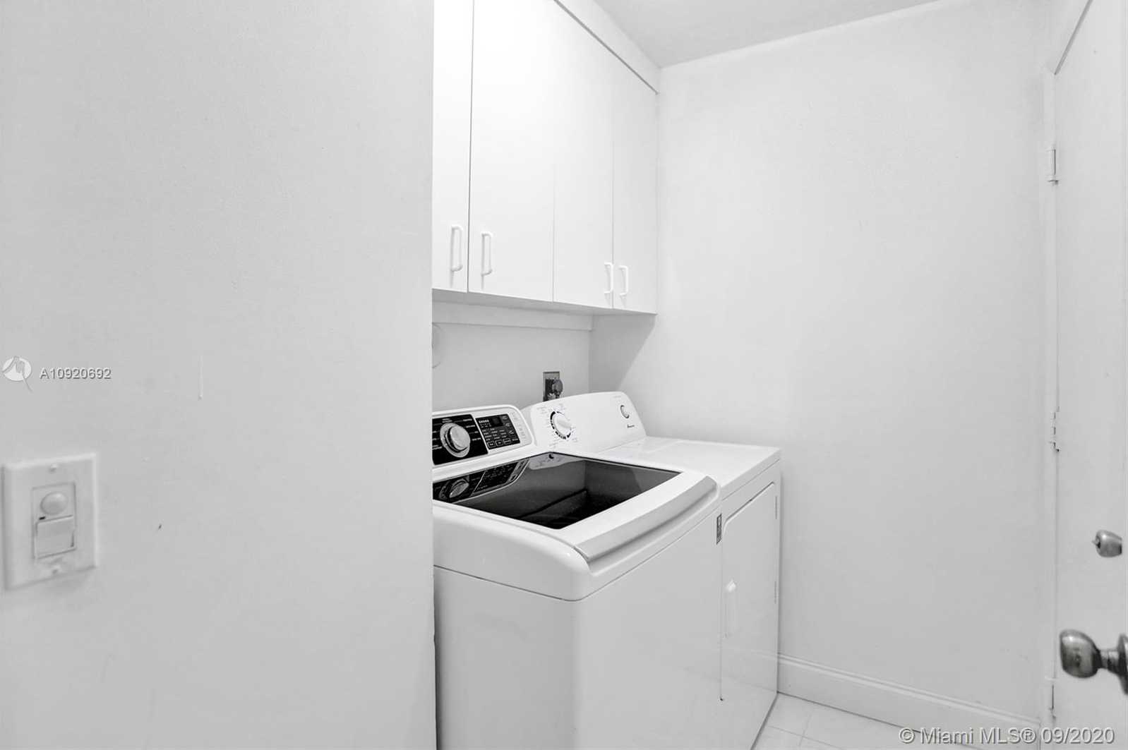 Small Image of 2810 BOGOTA AVE, Cooper City Number 15