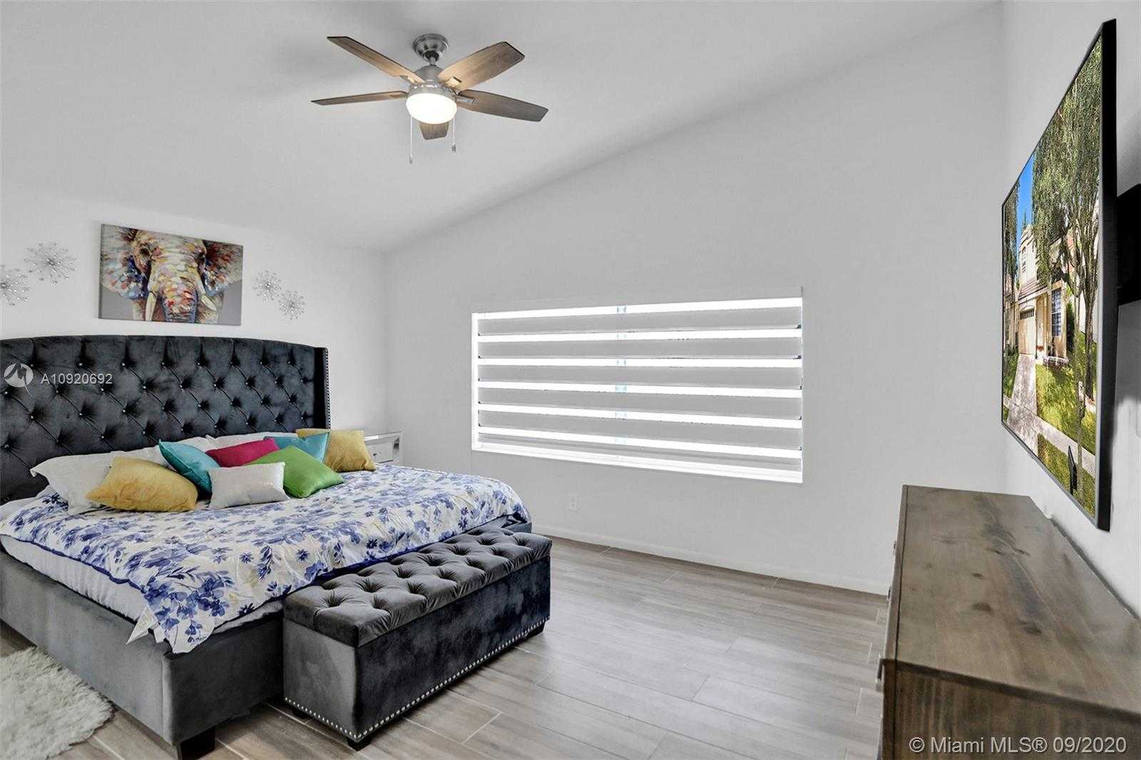 Small Image of 2810 BOGOTA AVE, Cooper City Number 17