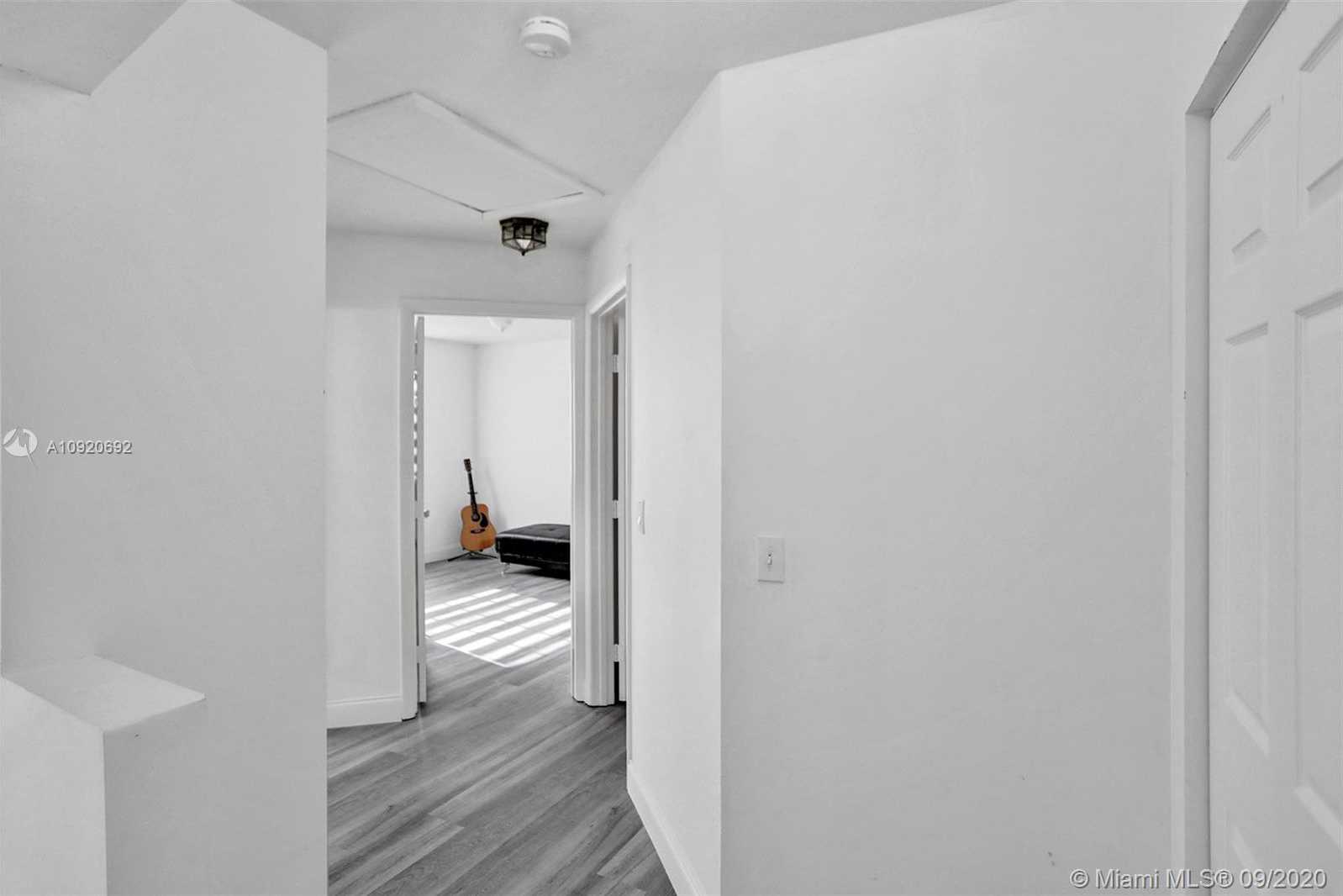 Small Image of 2810 BOGOTA AVE, Cooper City Number 26