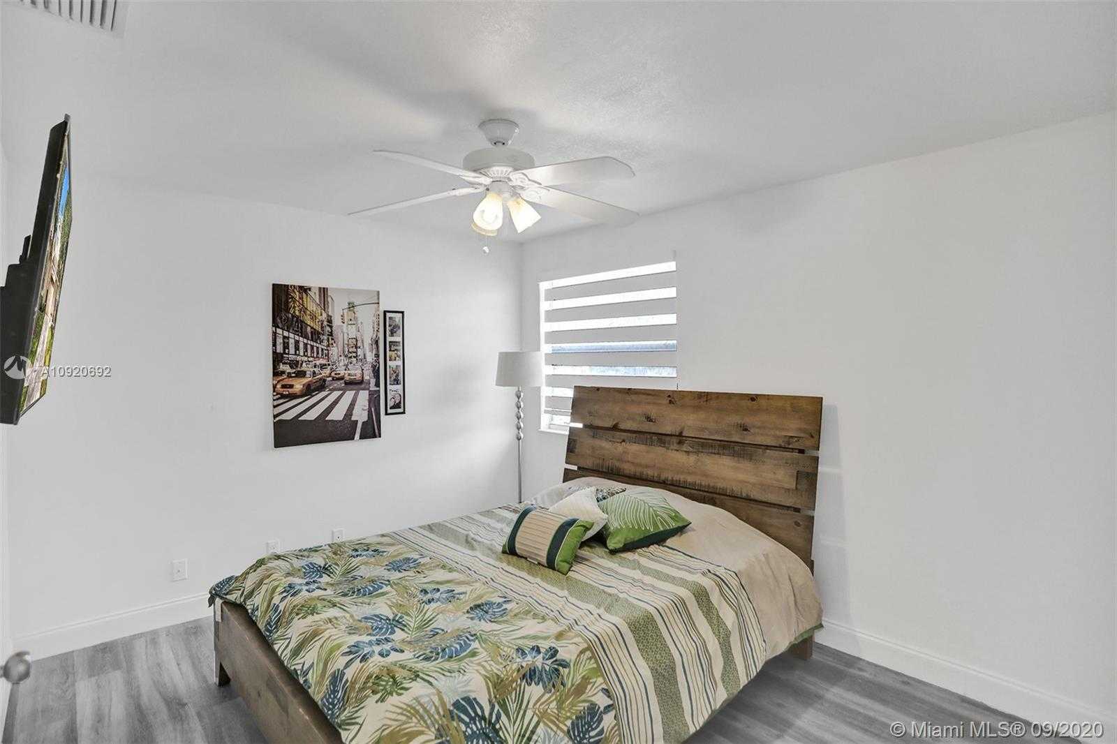 Small Image of 2810 BOGOTA AVE, Cooper City Number 29