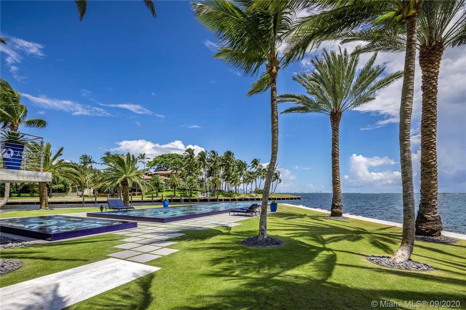 Small Image of 41 ARVIDA PKWY, Coral Gables Number 28