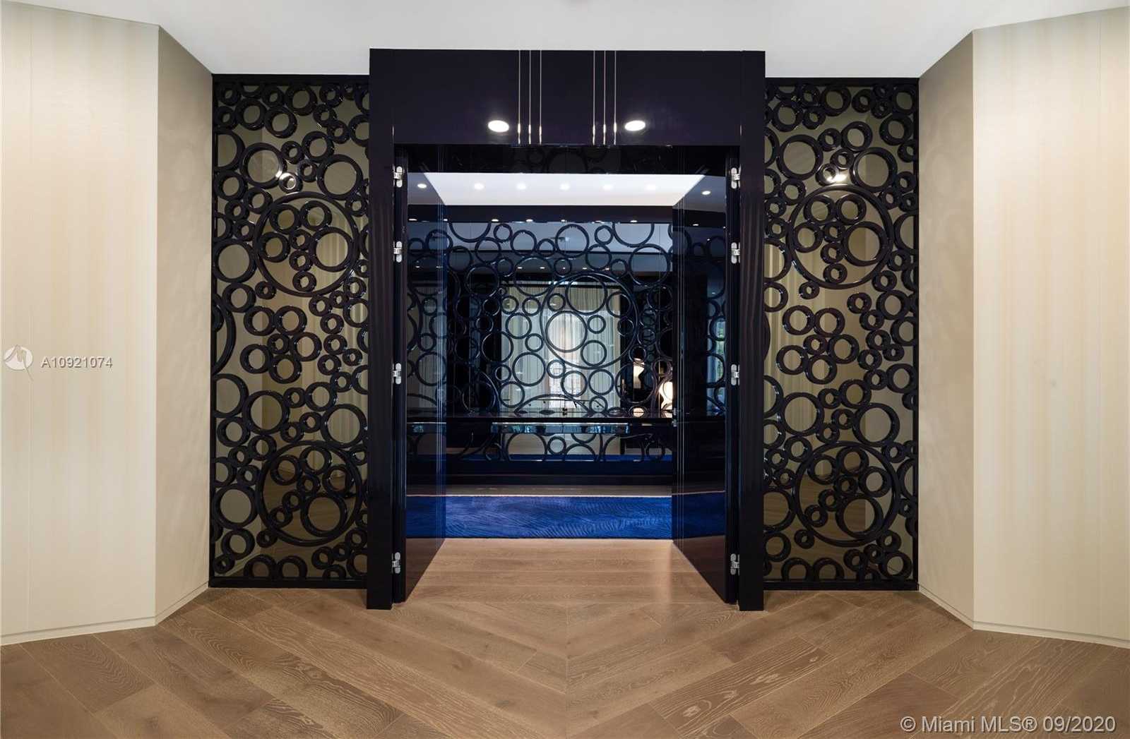 Small Image of 41 ARVIDA PKWY, Coral Gables Number 29