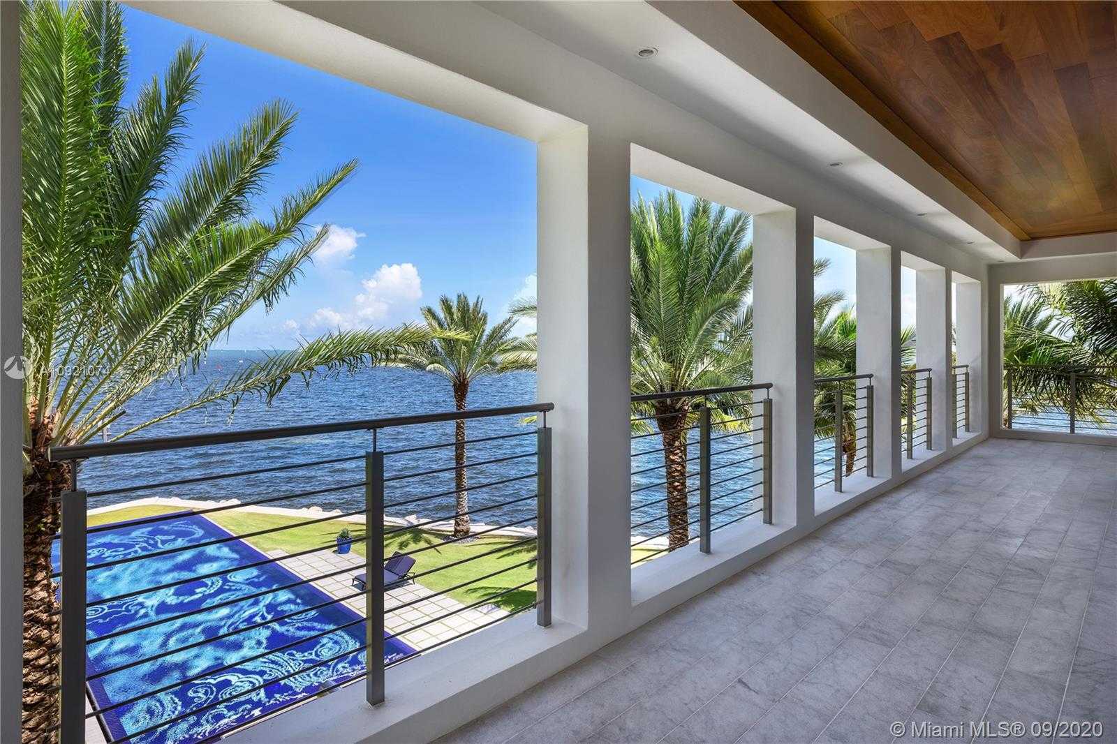 Small Image of 41 ARVIDA PKWY, Coral Gables Number 32