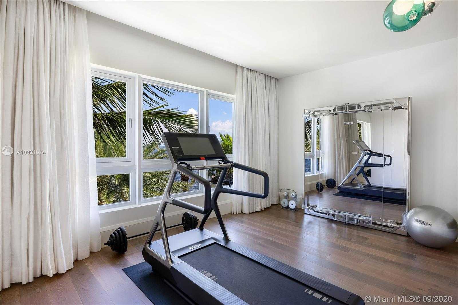 Small Image of 41 ARVIDA PKWY, Coral Gables Number 35