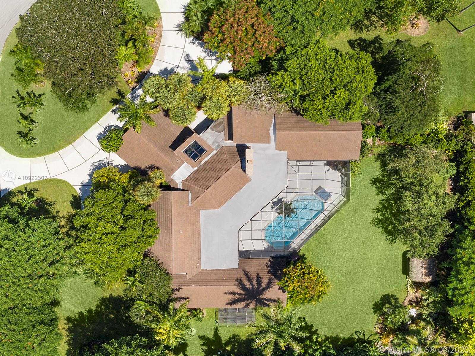 Small Image of 7150 SOUTH WEST 139TH ST, Palmetto Bay Number 3