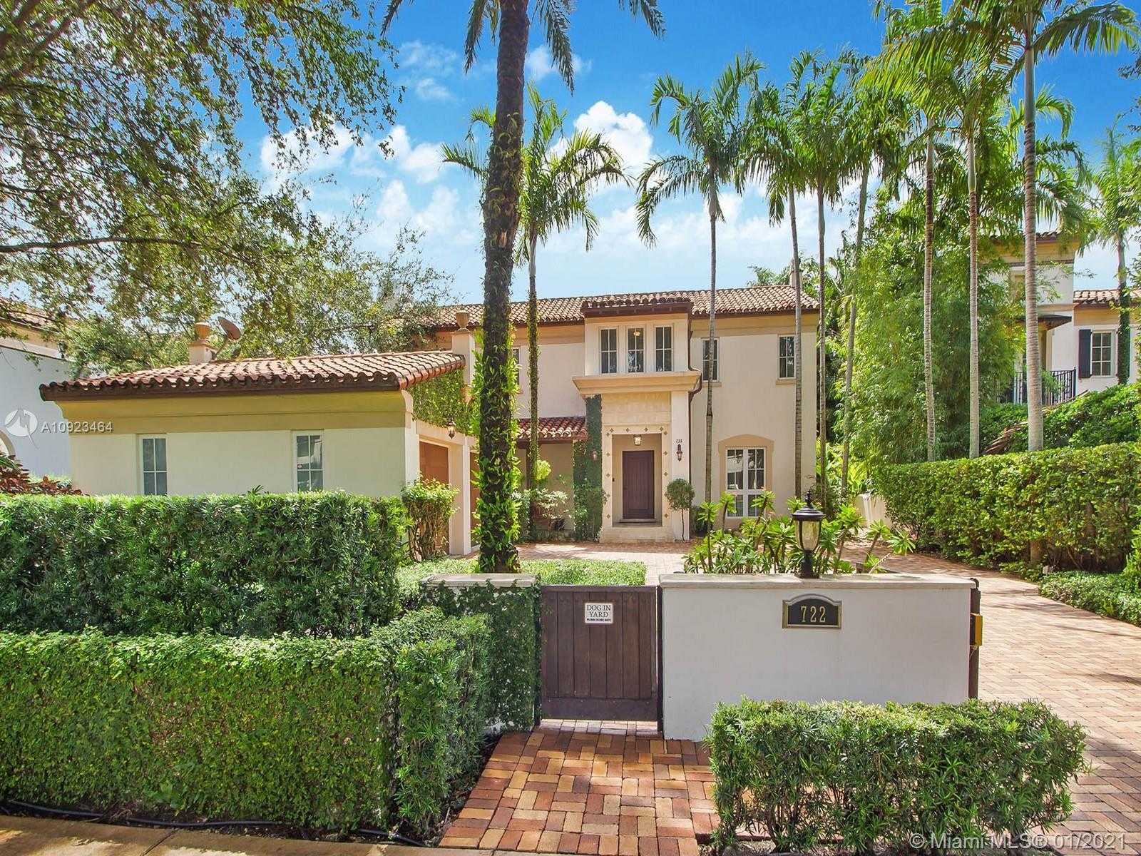 Small Image of 722 ALMERIA AVENUE, Coral Gables Number 3