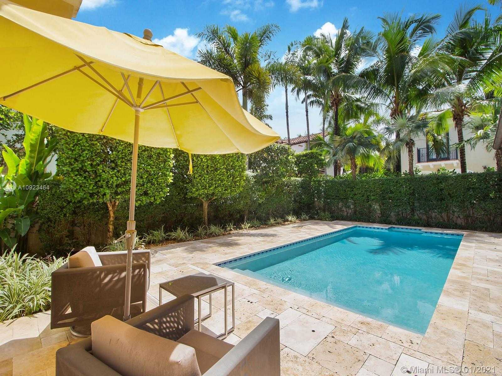 Small Image of 722 ALMERIA AVENUE, Coral Gables Number 31