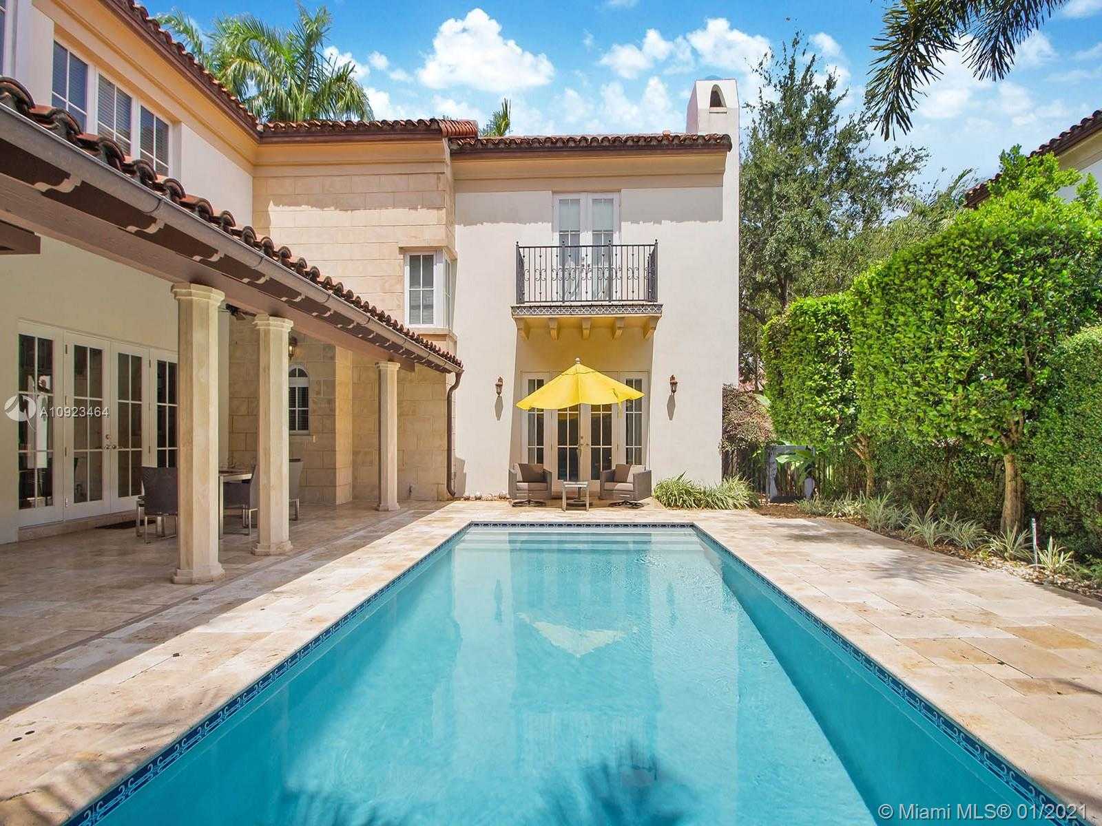 Small Image of 722 ALMERIA AVENUE, Coral Gables Number 36