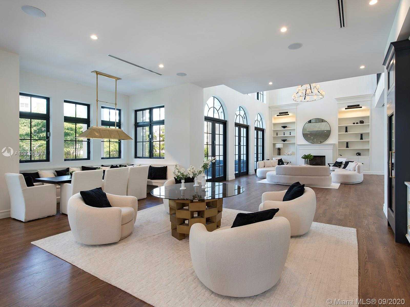 Small Image of 406 TAMARIND DR, Hallandale Beach Number 12
