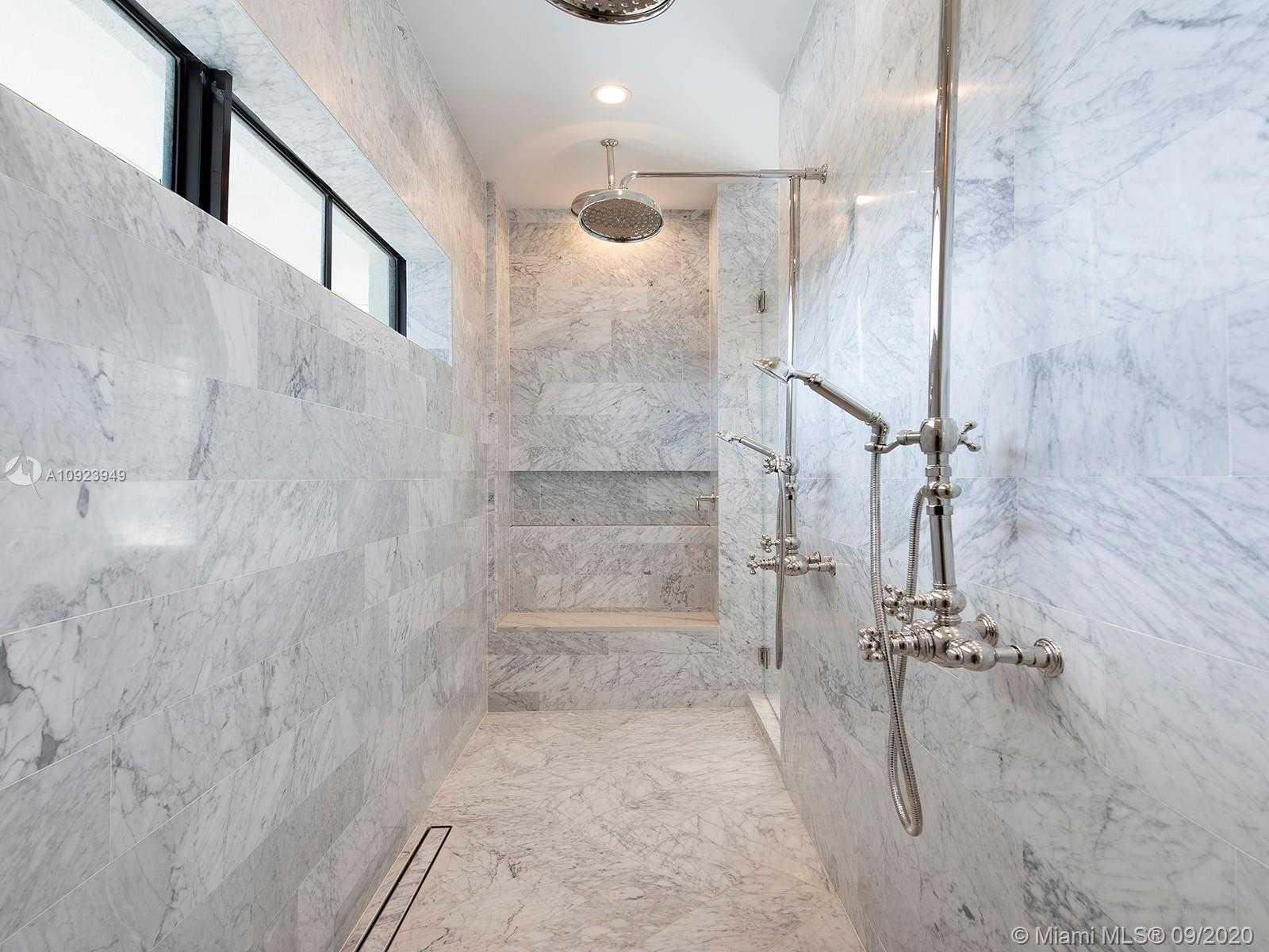 Small Image of 406 TAMARIND DR, Hallandale Beach Number 34