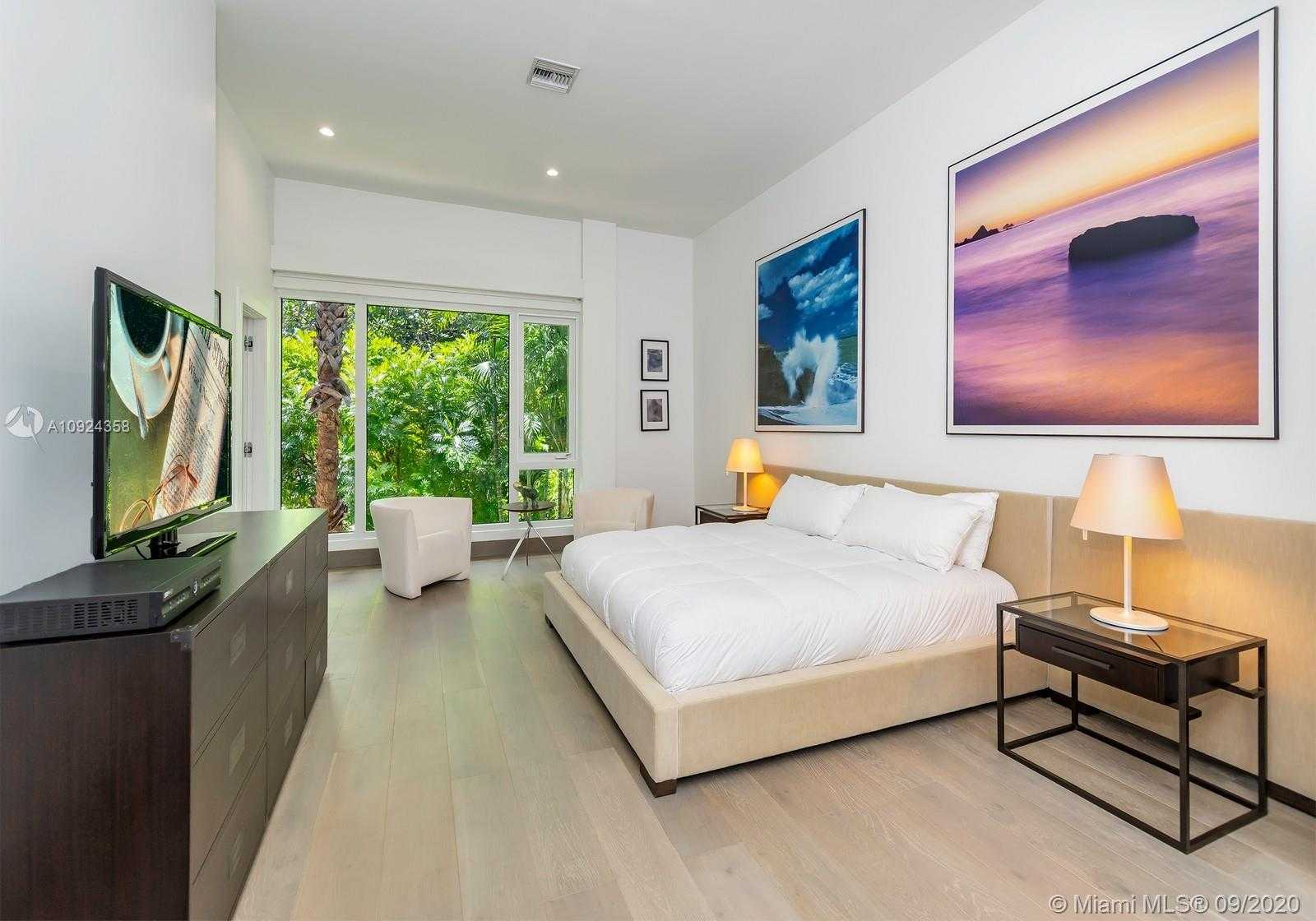 Small Image of 24 PALM AVE, Miami Beach Number 29