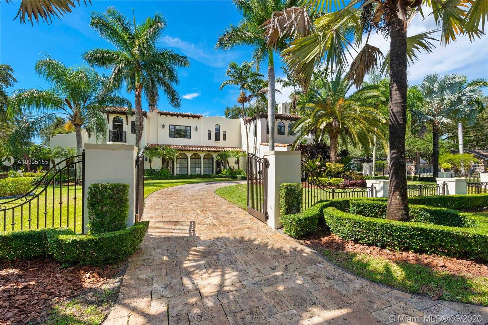 Small Image of 6864 SOUTH WEST 68TH ST, South Miami Number 3